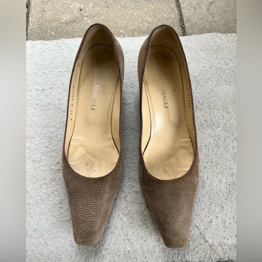 Brunomagli taupe shoes, size 8.5